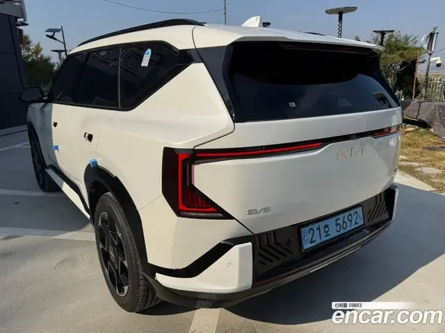 Kia EV5 2025 0.2 автомат (гидро), миниатюра 2 Kia EV5 2025 0.2 автомат (гидро), миниатюра 2