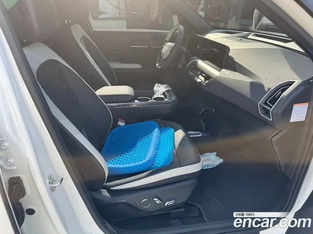 Kia EV5 2025 0.2 автомат (гидро), миниатюра 10 Kia EV5 2025 0.2 автомат (гидро), миниатюра 10