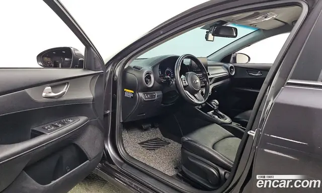 Kia K3 2018 1.6 автомат (гидро), миниатюра 10 Kia K3 2018 1.6 автомат (гидро), миниатюра 10