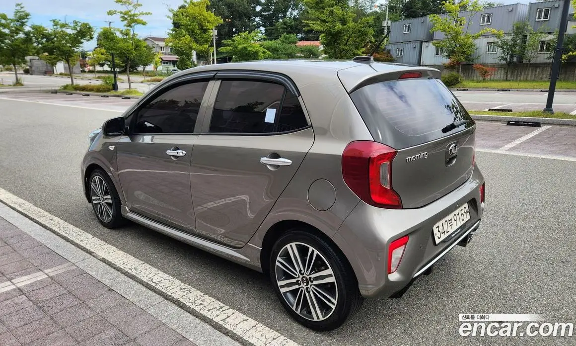 Kia Morning 2019 1.0 автомат (гидро), фото 6