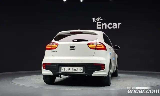 Kia Pride 2015 1.6 автомат (гидро), миниатюра 4