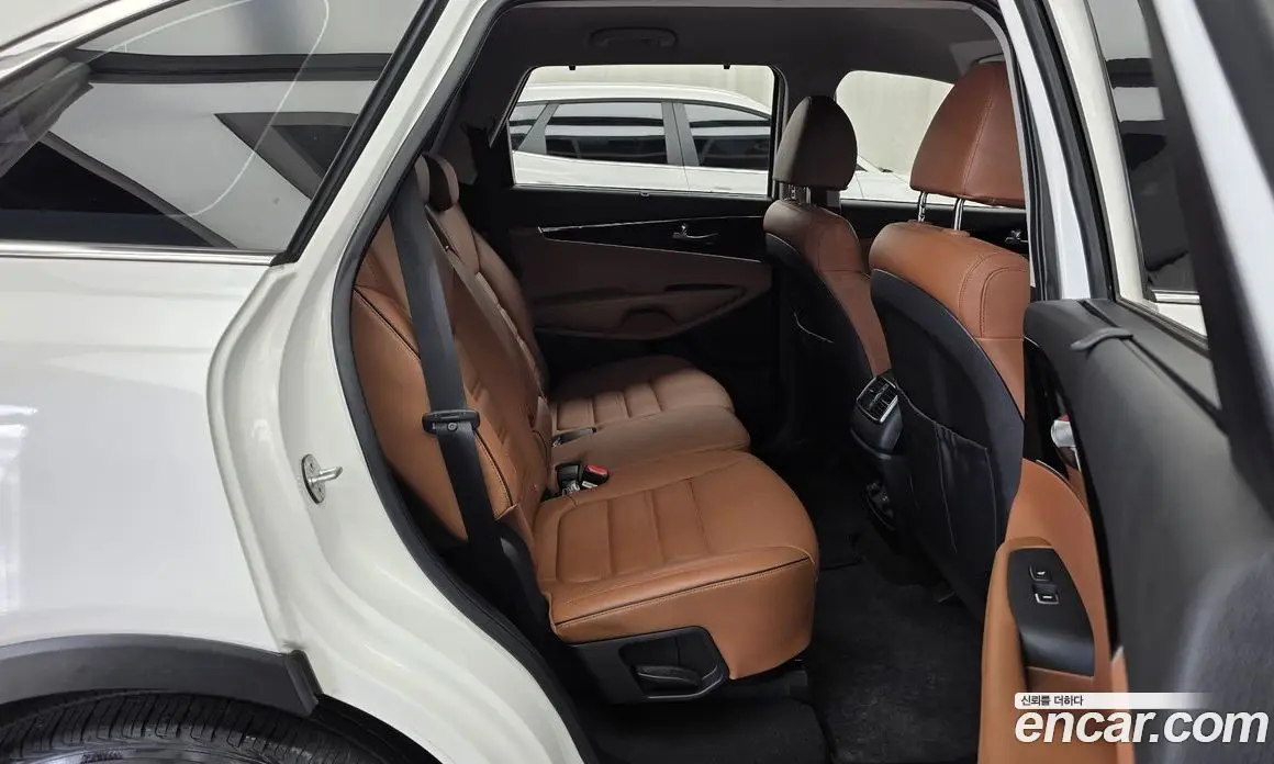 Kia Sorento 2017 2.2 автомат (гидро), фото 12