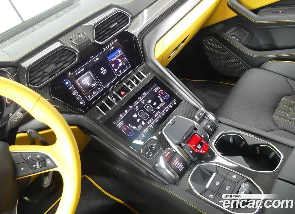 Lamborghini Urus 2024 4.0 автомат (гидро), фото 14