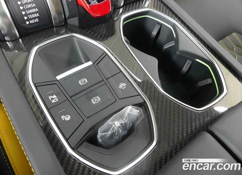 Lamborghini Urus 2024 4.0 автомат (гидро), фото 15