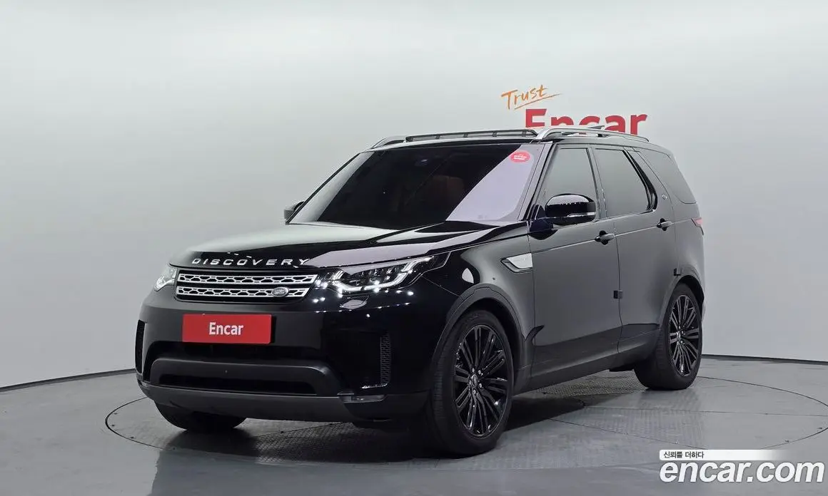 Land Rover Discovery 2017 3.0 автомат (гидро), фото 1 Land Rover Discovery 2017 3.0 автомат (гидро), фото 1