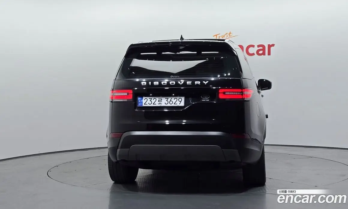 Land Rover Discovery 2017 3.0 автомат (гидро), фото 4 Land Rover Discovery 2017 3.0 автомат (гидро), фото 4