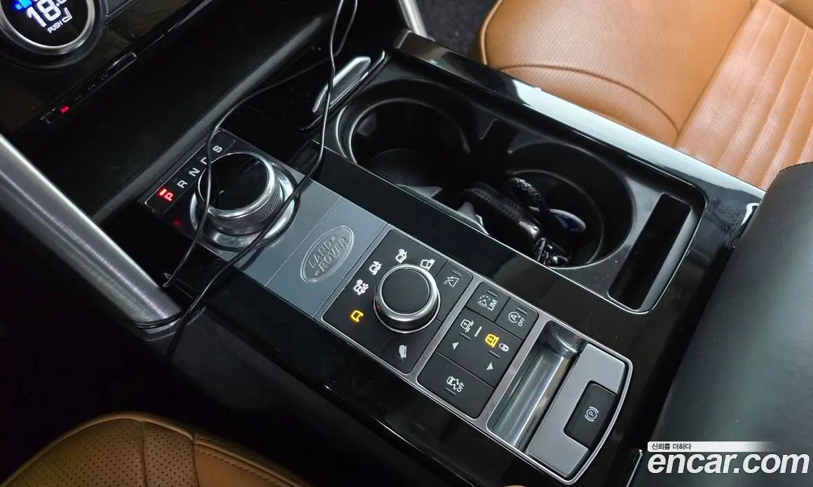 Land Rover Discovery 2017 3.0 автомат (гидро), фото 9 Land Rover Discovery 2017 3.0 автомат (гидро), фото 9