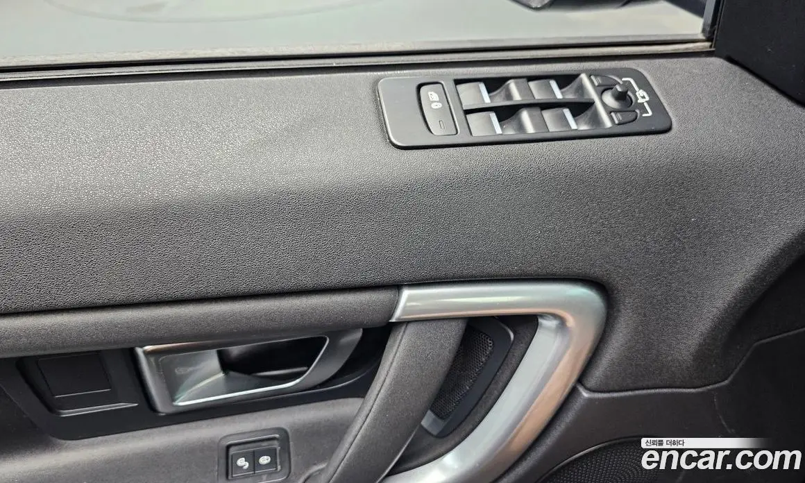 Land Rover Discovery Sport 2016 2.0 автомат (гидро), фото 16