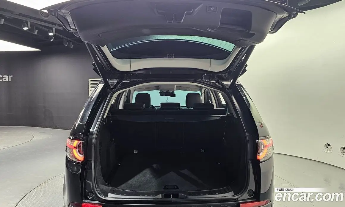Land Rover Discovery Sport 2016 2.0 автомат (гидро), фото 20