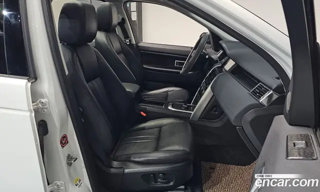 Land Rover Discovery Sport 2018 2.0 автомат (гидро), миниатюра 12