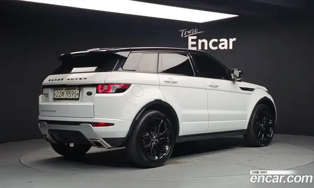 Land Rover Range Rover Evoque 2013 2.2 автомат (гидро), миниатюра 2