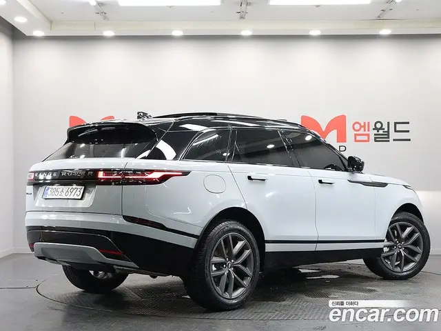 Land Rover Range Rover Velar 2026 2.0 автомат (гидро), миниатюра 3 Land Rover Range Rover Velar 2026 2.0 автомат (гидро), миниатюра 3