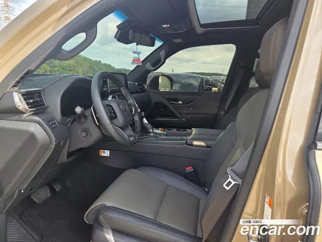 Lexus LX 2025 3.4 автомат (гидро), миниатюра 12