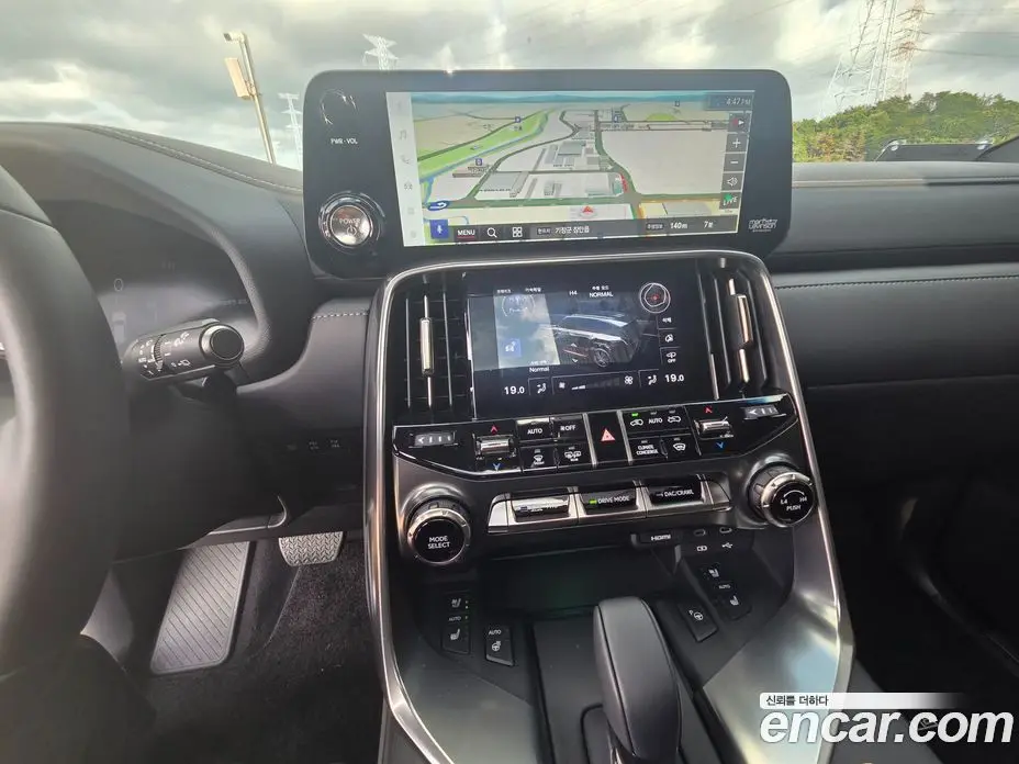 Lexus LX 2025 3.4 автомат (гидро), фото 14