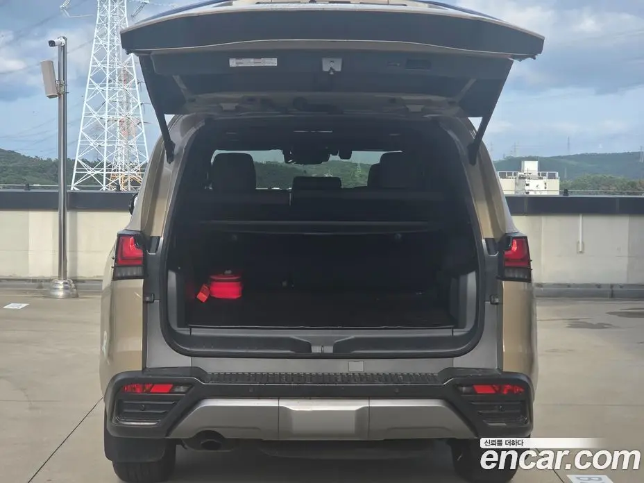 Lexus LX 2025 3.4 автомат (гидро), фото 5