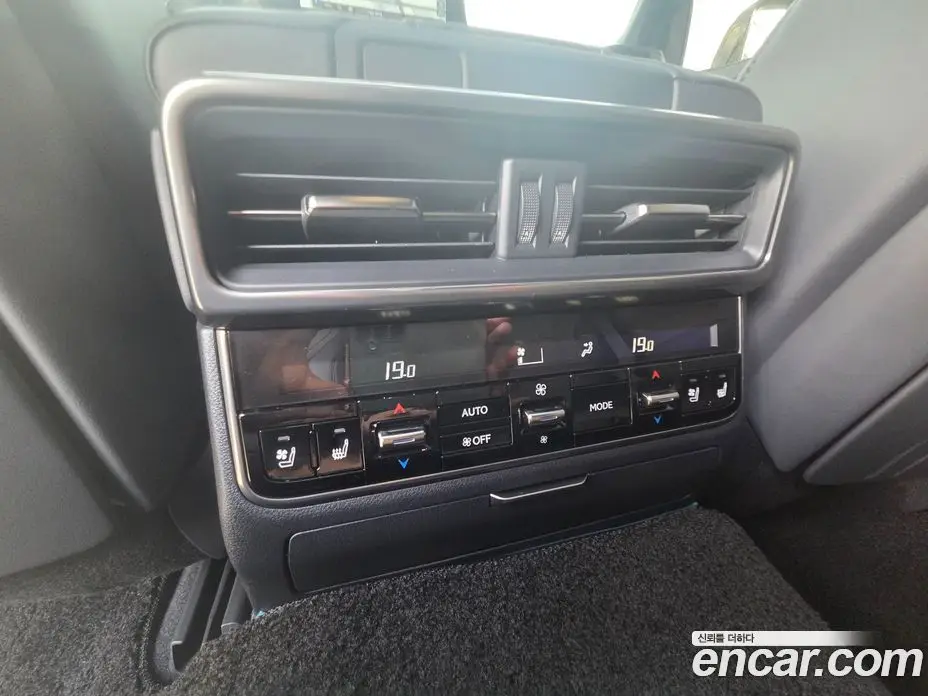 Lexus LX 2025 3.4 автомат (гидро), фото 9