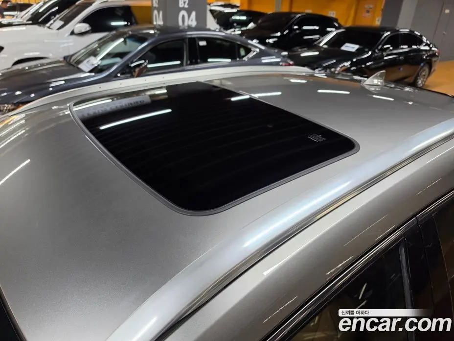 Lexus UX 2025 2.0 автомат (вариатор), фото 16 Lexus UX 2025 2.0 автомат (вариатор), фото 16