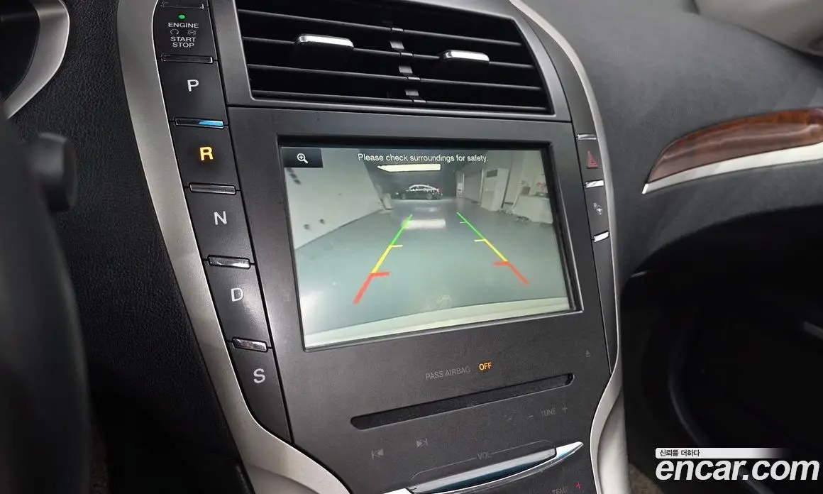 Lincoln MKZ 2015 2.0 автомат (гидро), фото 14 Lincoln MKZ 2015 2.0 автомат (гидро), фото 14