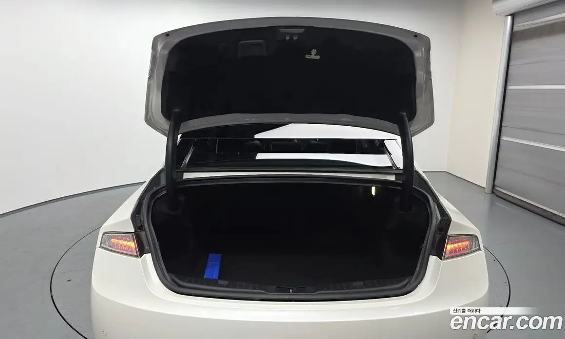 Lincoln MKZ 2015 2.0 автомат (гидро), фото 20 Lincoln MKZ 2015 2.0 автомат (гидро), фото 20