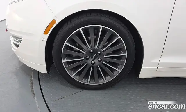Lincoln MKZ 2015 2.0 автомат (гидро), миниатюра 5 Lincoln MKZ 2015 2.0 автомат (гидро), миниатюра 5