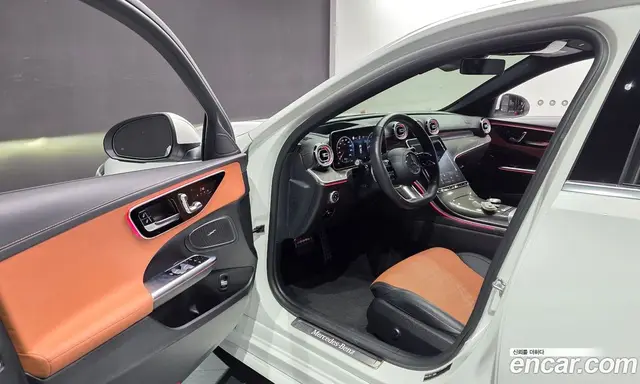 Mercedes-Benz C-Class 2023 2.0 автомат (гидро), миниатюра 9