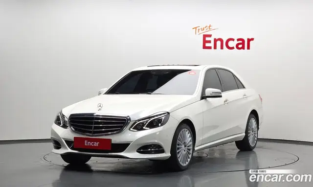 Mercedes-Benz E-Class, 2015, 73 518 км