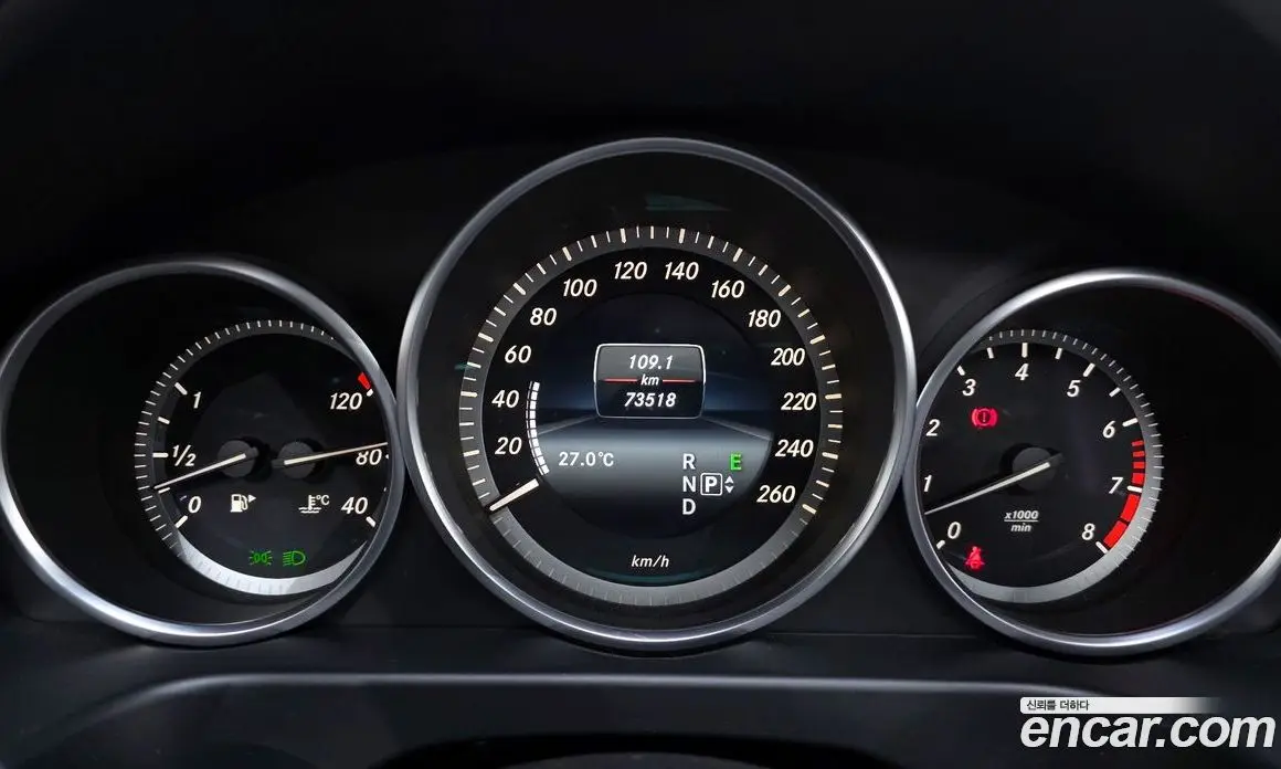 Mercedes-Benz E-Class 2015 3.5 автомат (гидро), фото 8 Mercedes-Benz E-Class 2015 3.5 автомат (гидро), фото 8