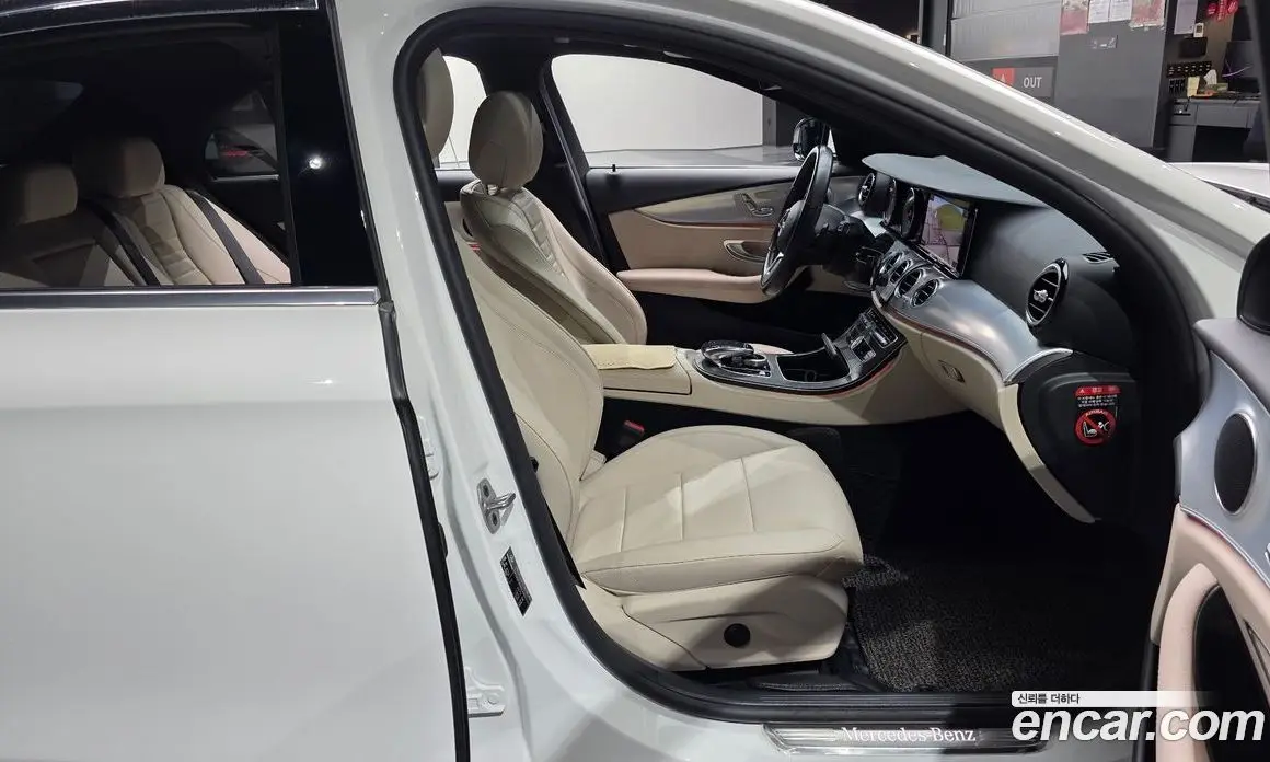 Mercedes-Benz E-Class 2020 2.0 автомат (гидро), фото 11