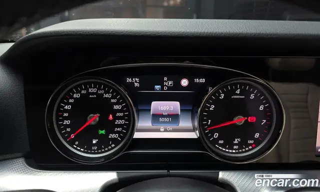 Mercedes-Benz E-Class 2020 2.0 автомат (гидро), миниатюра 8