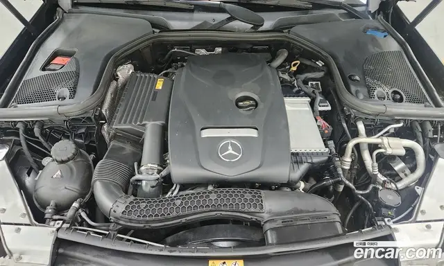 Mercedes-Benz E-Class 2022 2.0 автомат (гидро), миниатюра 6 Mercedes-Benz E-Class 2022 2.0 автомат (гидро), миниатюра 6
