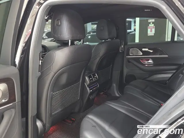 Mercedes-Benz GLE-Class 2023 2.9 автомат (гидро), миниатюра 12