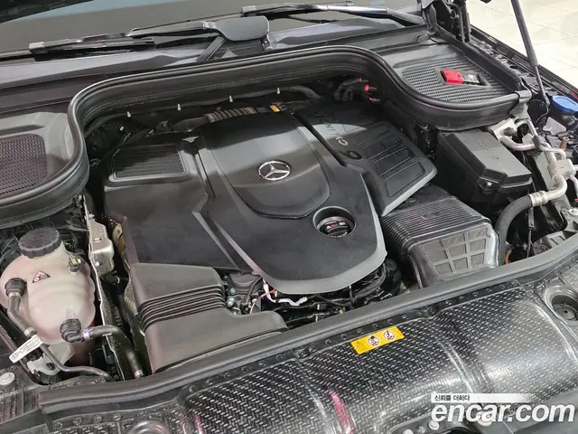 Mercedes-Benz GLE-Class 2023 2.9 автомат (гидро), миниатюра 6