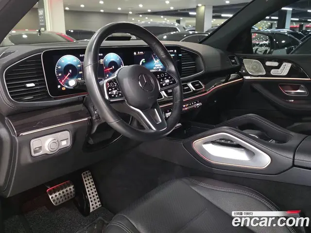 Mercedes-Benz GLE-Class 2023 2.9 автомат (гидро), миниатюра 10