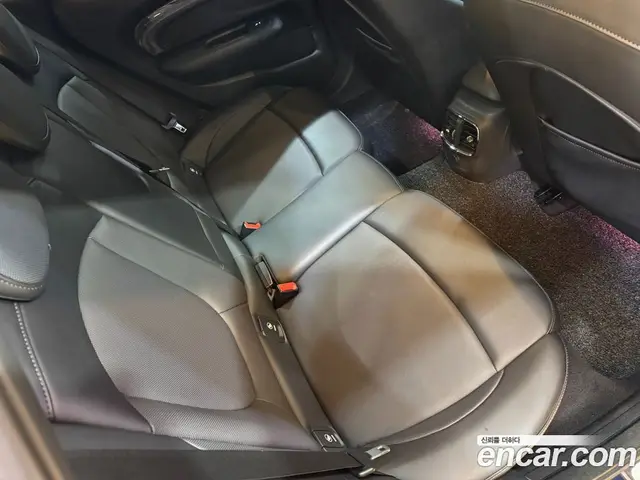 Mini Clubman 2016 2.0 автомат (гидро), миниатюра 10 Mini Clubman 2016 2.0 автомат (гидро), миниатюра 10