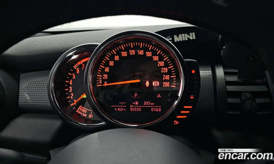 Mini Cooper 2014 1.5 автомат (гидро), фото 8 Mini Cooper 2014 1.5 автомат (гидро), фото 8