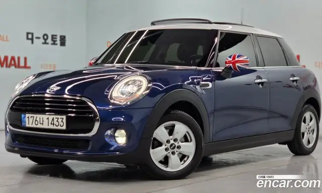 Mini Cooper 2017 1.5 автомат (гидро), миниатюра 2