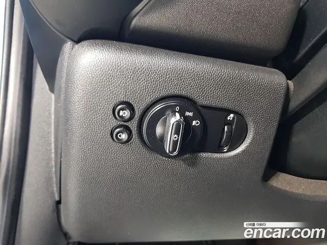 Mini Cooper 2017 1.5 автомат (гидро), миниатюра 12