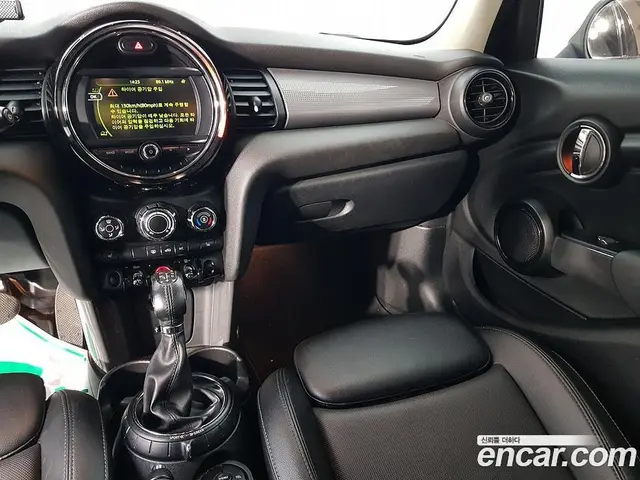Mini Cooper 2017 1.5 автомат (гидро), миниатюра 10