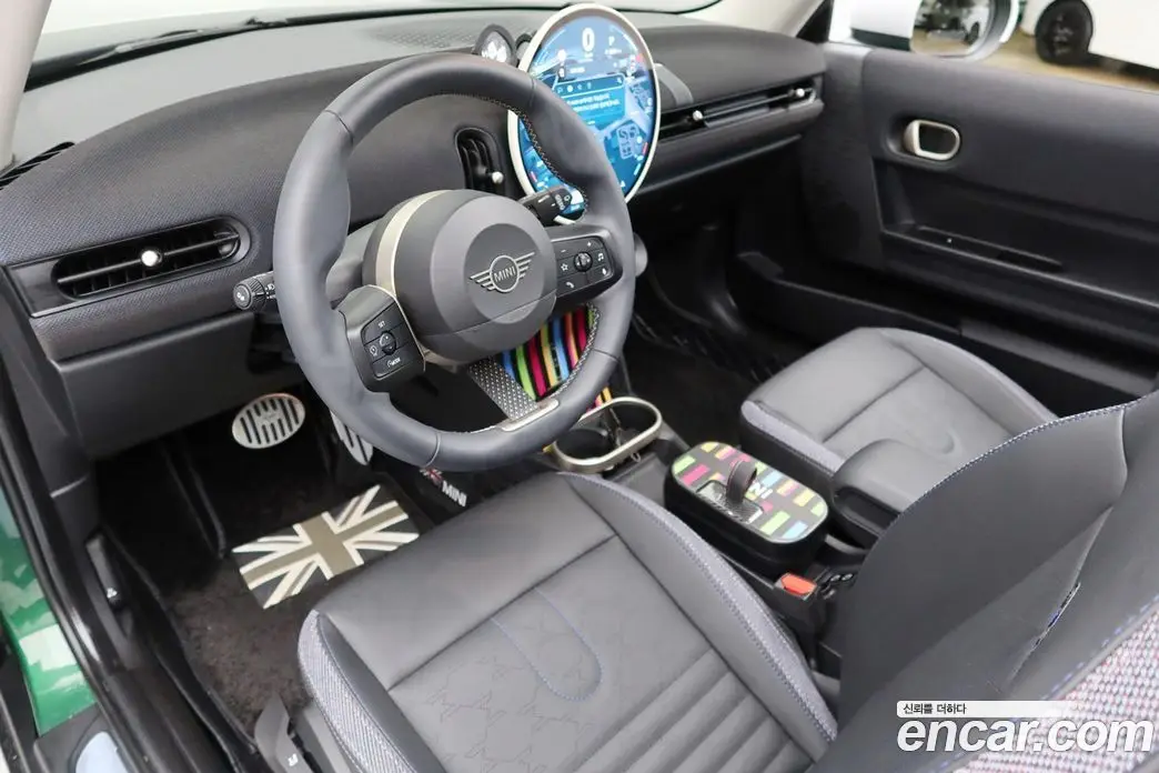 Mini Cooper 2024 2.0 автомат (гидро), фото 12