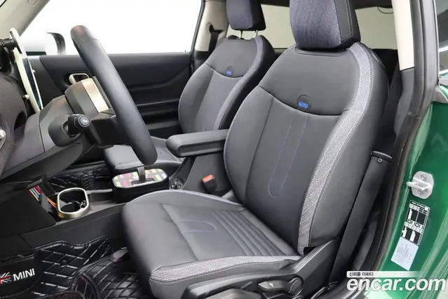 Mini Cooper 2024 2.0 автомат (гидро), миниатюра 10