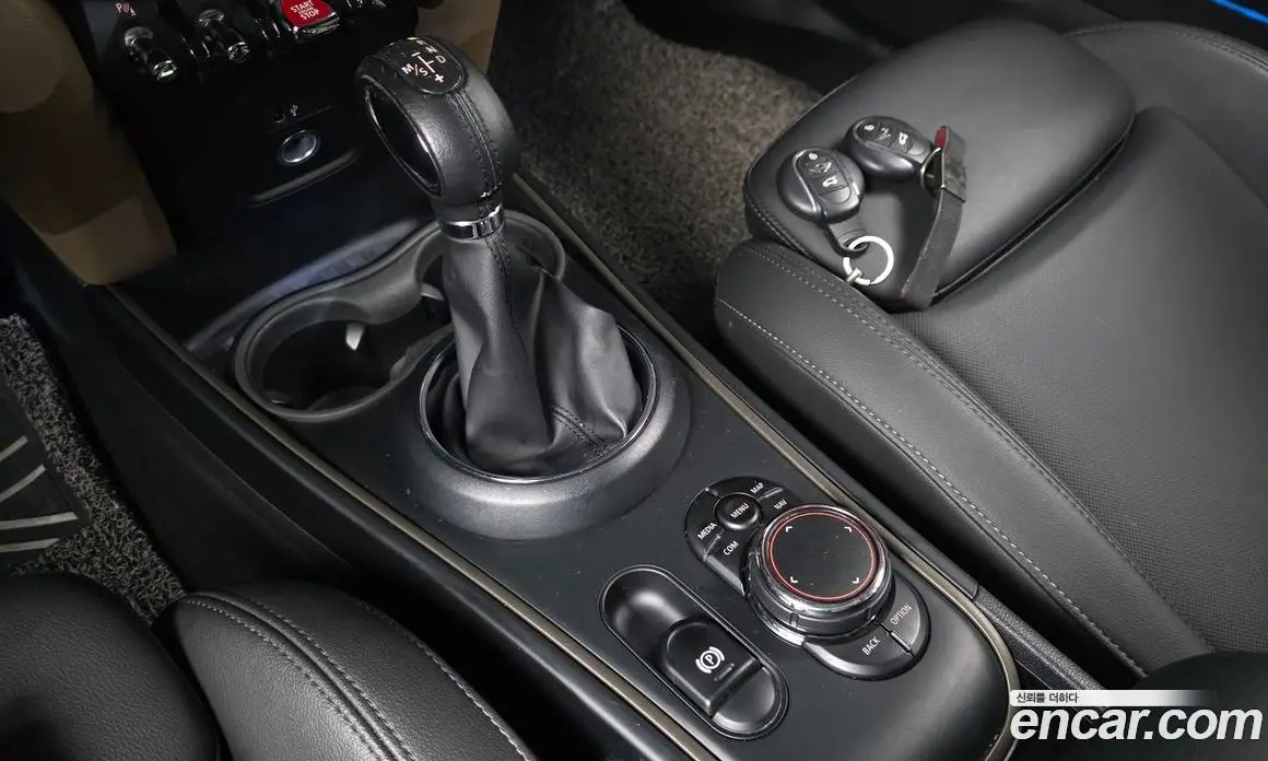 Mini Countryman 2019 1.5 автомат (гидро), фото 9 Mini Countryman 2019 1.5 автомат (гидро), фото 9