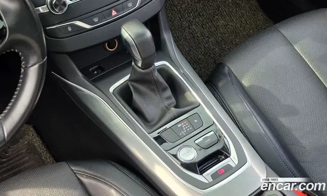 Peugeot 308 2017 1.6 автомат (гидро), миниатюра 9 Peugeot 308 2017 1.6 автомат (гидро), миниатюра 9
