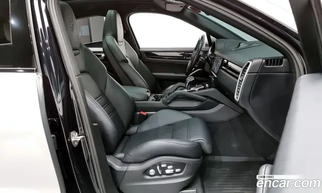 Porsche Cayenne 2020 3.0 автомат (гидро), миниатюра 11