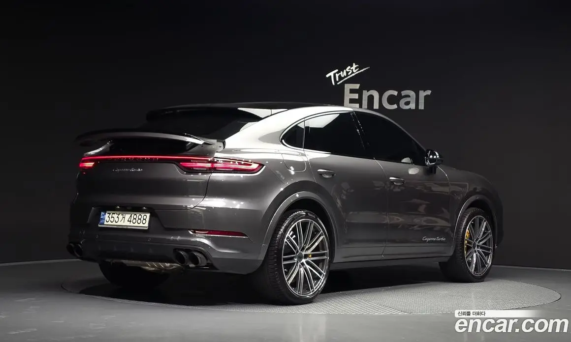 Porsche Cayenne 2021 4.0 автомат (гидро), фото 2 Porsche Cayenne 2021 4.0 автомат (гидро), фото 2
