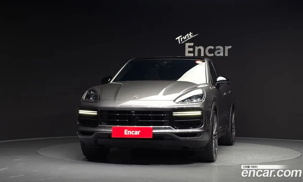 Porsche Cayenne 2021 4.0 автомат (гидро), фото 3 Porsche Cayenne 2021 4.0 автомат (гидро), фото 3