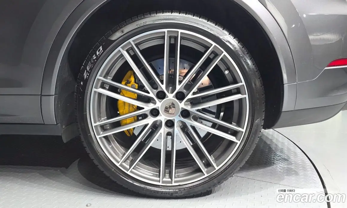 Porsche Cayenne 2021 4.0 автомат (гидро), фото 5 Porsche Cayenne 2021 4.0 автомат (гидро), фото 5