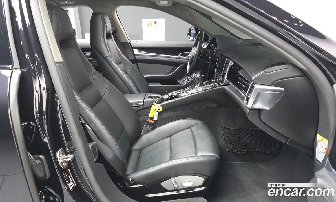 Porsche Panamera 2016 3.6 автомат (гидро), фото 11 Porsche Panamera 2016 3.6 автомат (гидро), фото 11