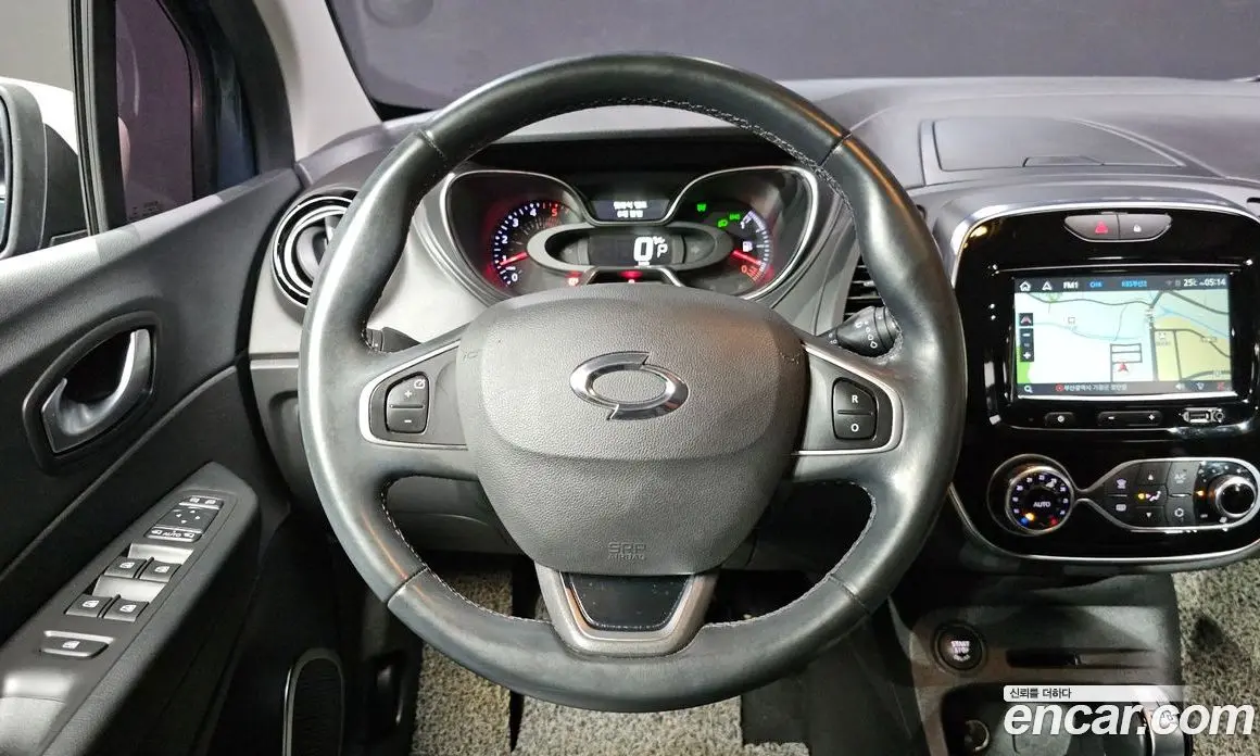 Renault (Samsung) QM3 2019 1.5 автомат (гидро), фото 13 Renault (Samsung) QM3 2019 1.5 автомат (гидро), фото 13