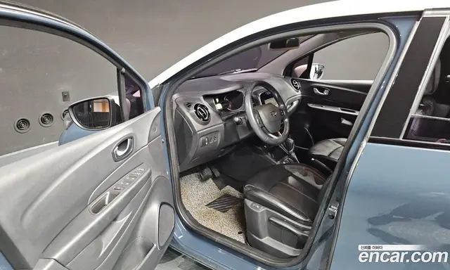 Renault (Samsung) QM3 2019 1.5 автомат (гидро), миниатюра 10 Renault (Samsung) QM3 2019 1.5 автомат (гидро), миниатюра 10