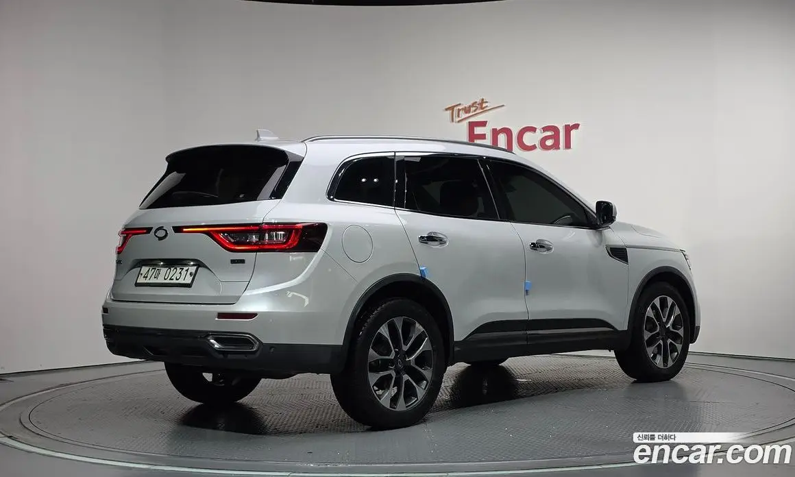 Renault (Samsung) QM6 2016 2.0 автомат (гидро), фото 2 Renault (Samsung) QM6 2016 2.0 автомат (гидро), фото 2